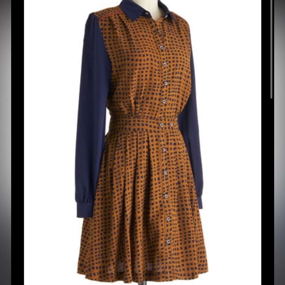 Louche collared dress ✨FREE SHIPPING✨